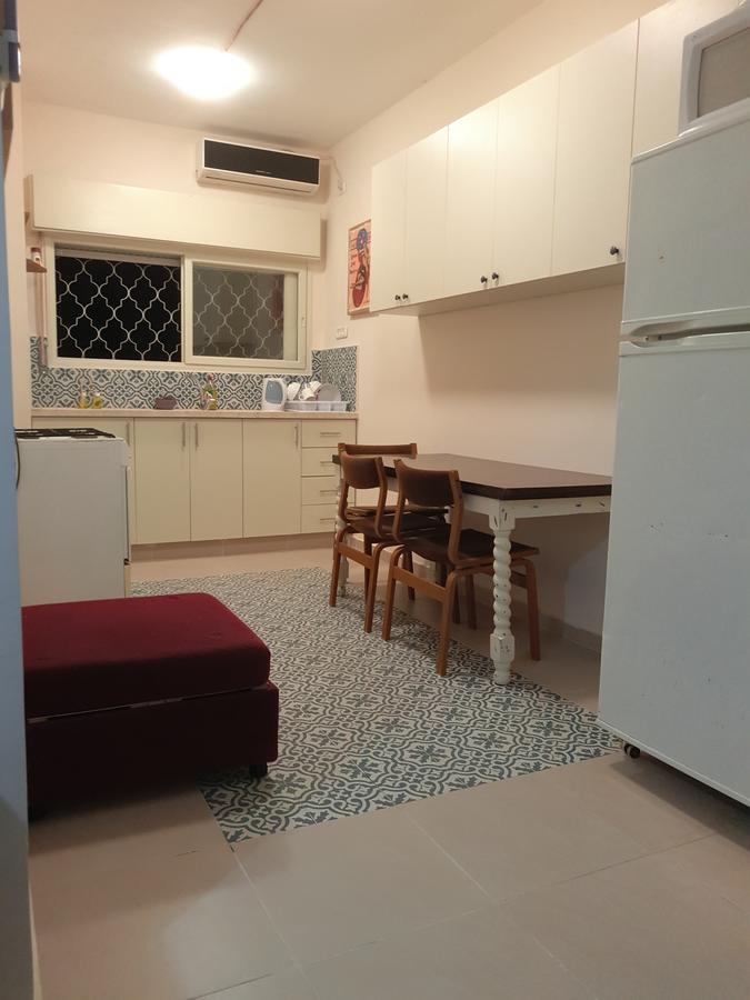 海法3 Stairs Only To Cozy Flat On Hillel St公寓 外观 照片