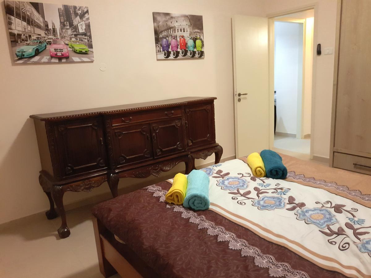 海法3 Stairs Only To Cozy Flat On Hillel St公寓 外观 照片
