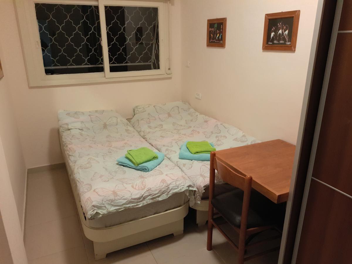 海法3 Stairs Only To Cozy Flat On Hillel St公寓 外观 照片