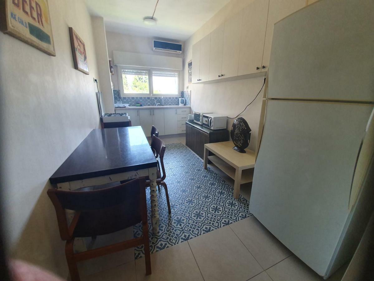 海法3 Stairs Only To Cozy Flat On Hillel St公寓 外观 照片