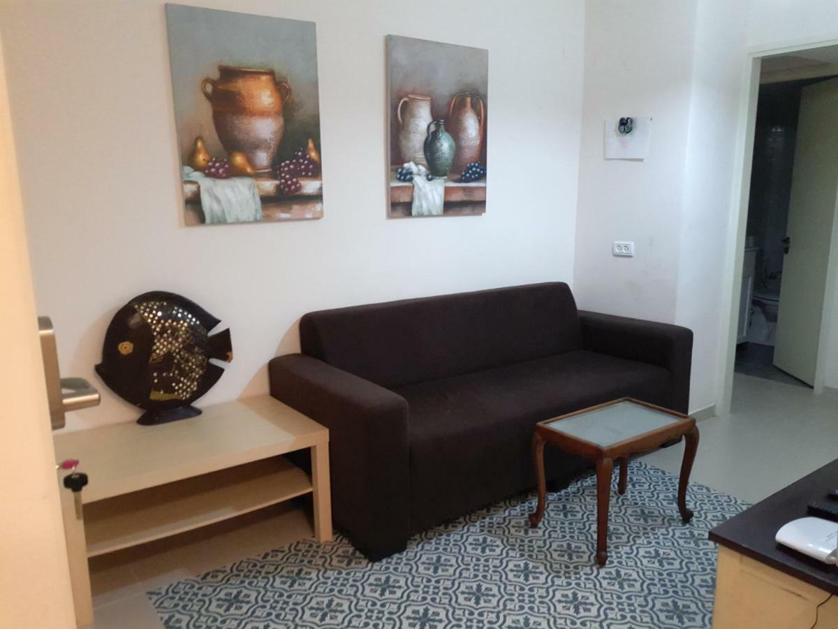 海法3 Stairs Only To Cozy Flat On Hillel St公寓 外观 照片