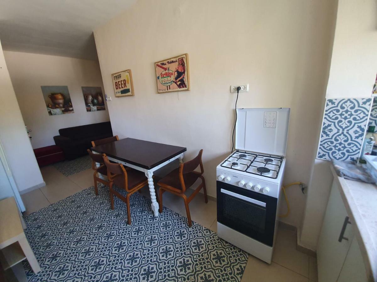 海法3 Stairs Only To Cozy Flat On Hillel St公寓 外观 照片